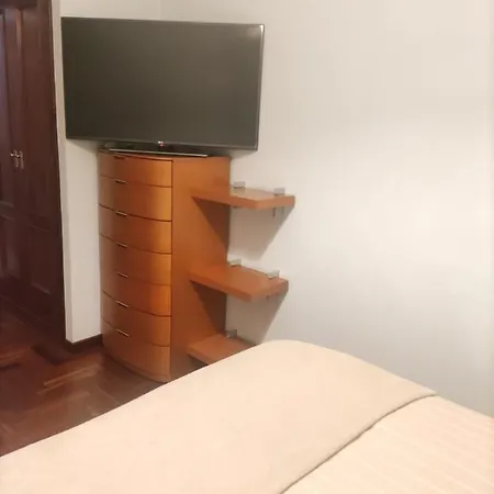 Piso Acogedor Con Parking Apartment Vigo Exterior photo