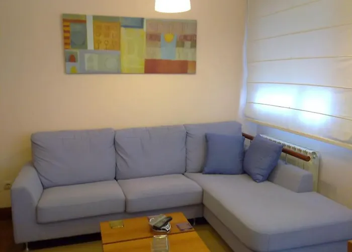 Piso Acogedor Con Parking