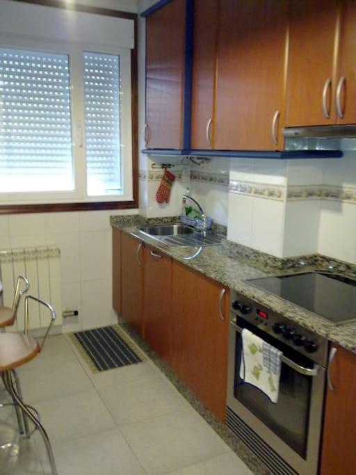 Piso Acogedor Con Parking Apartment